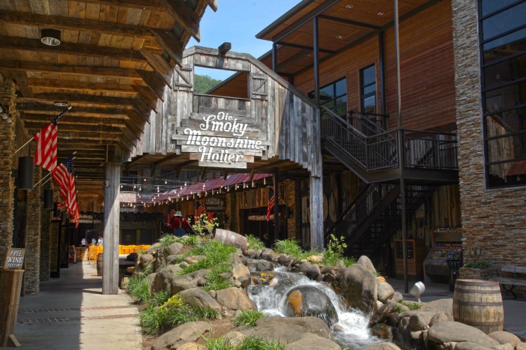 Gatlinburg Pigeon Forge