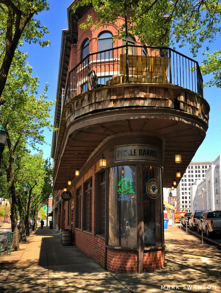 The Pickle Barrel in Chattanooga, TN