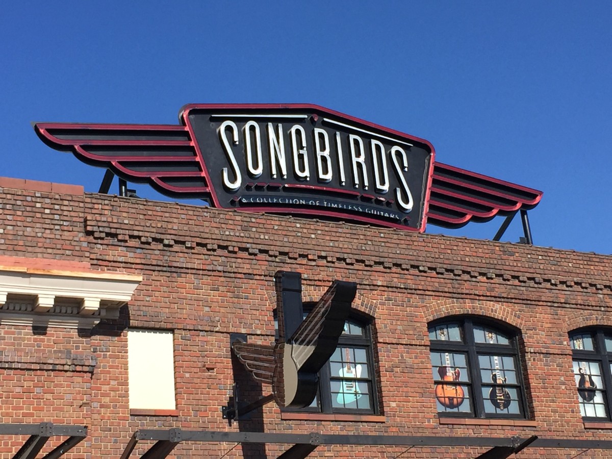 Songbirds guitar museum in Chattanooga, TN 