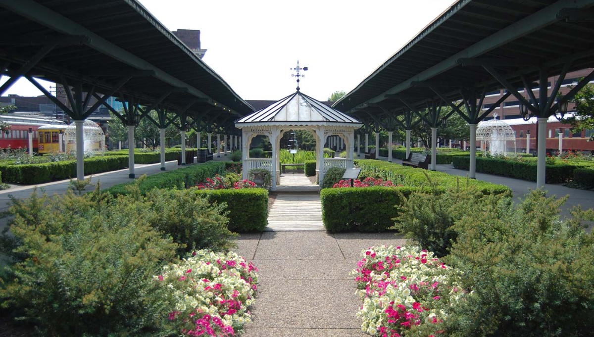 Chattanooga Choo Choo Gardens