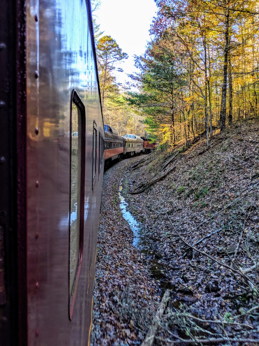 Fall train to Copperhill