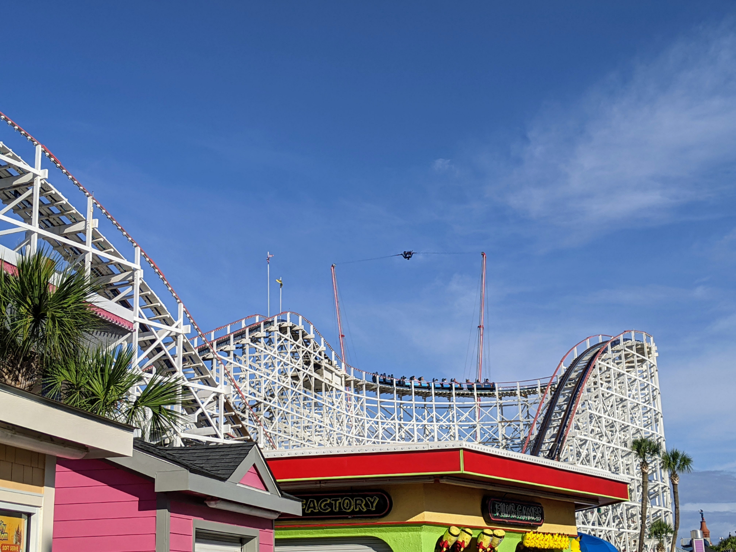 Family Kingdom Amusement Park - Roadtrips & Rollercoasters