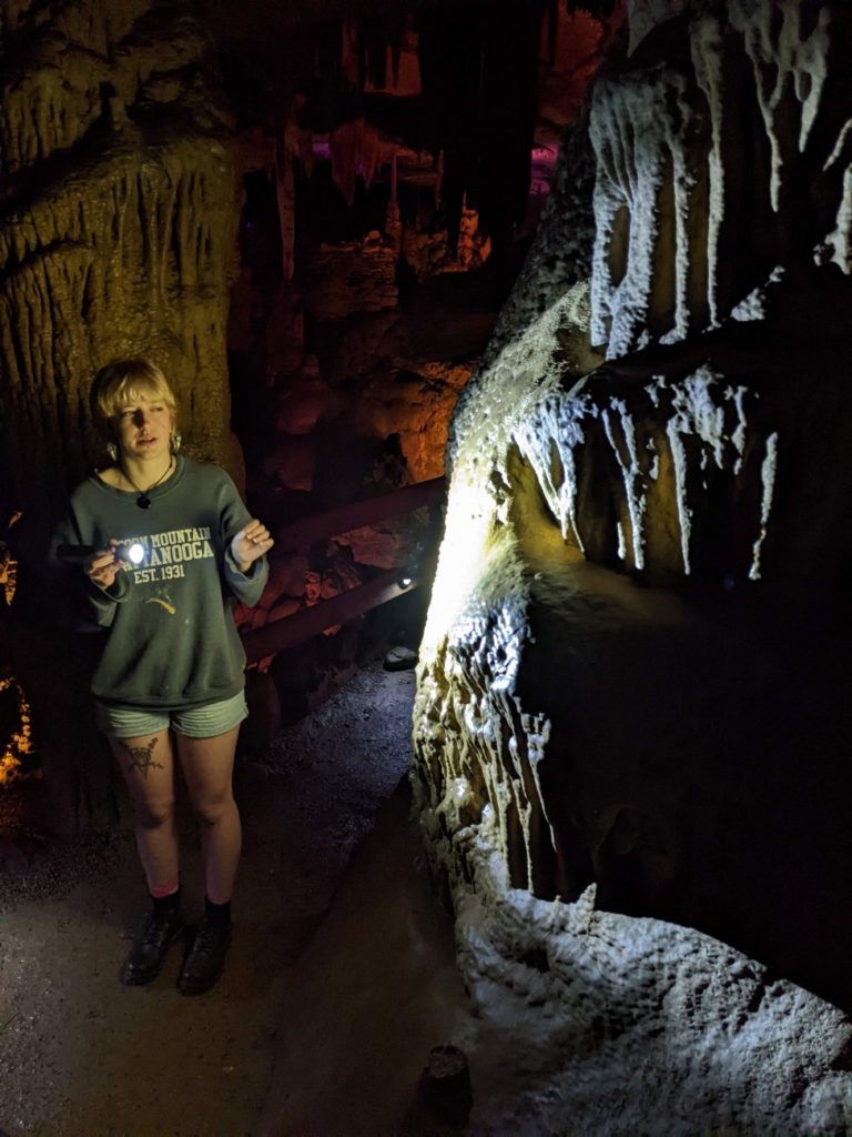 Raccoon Mountain Caverns