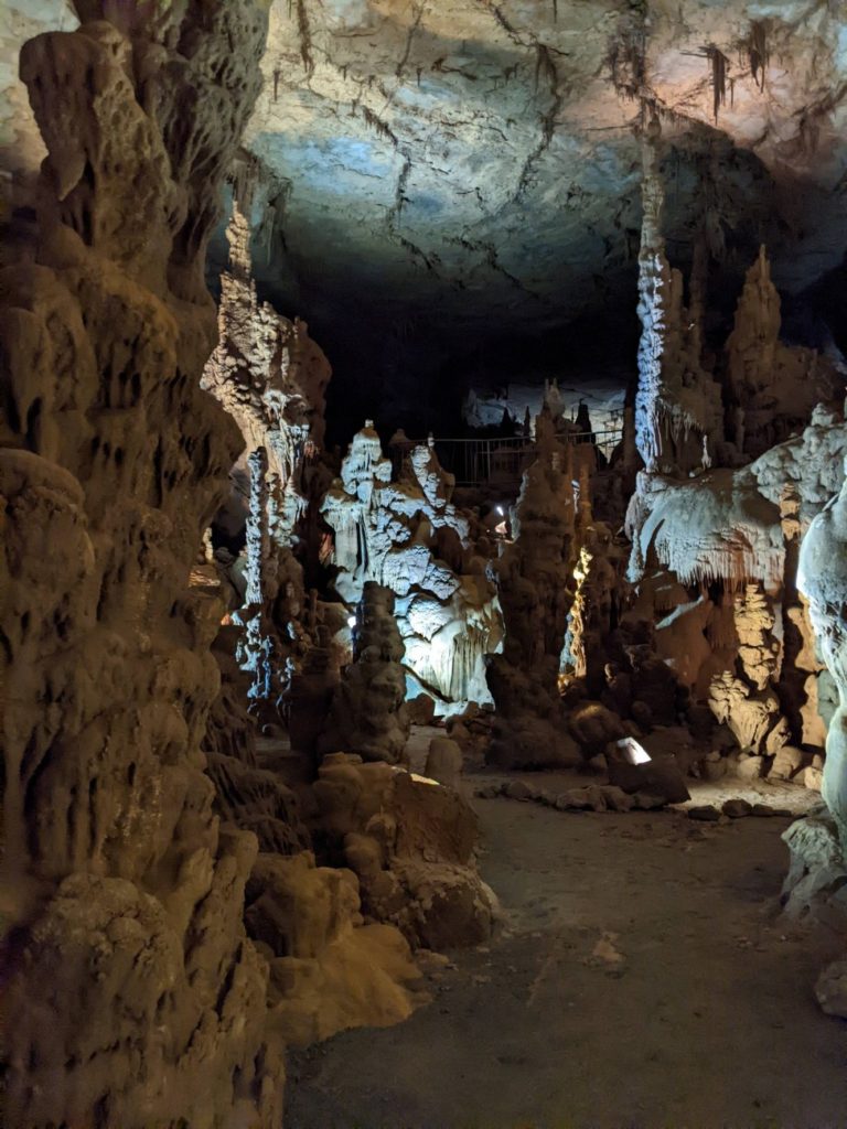 Cathedral Caverns