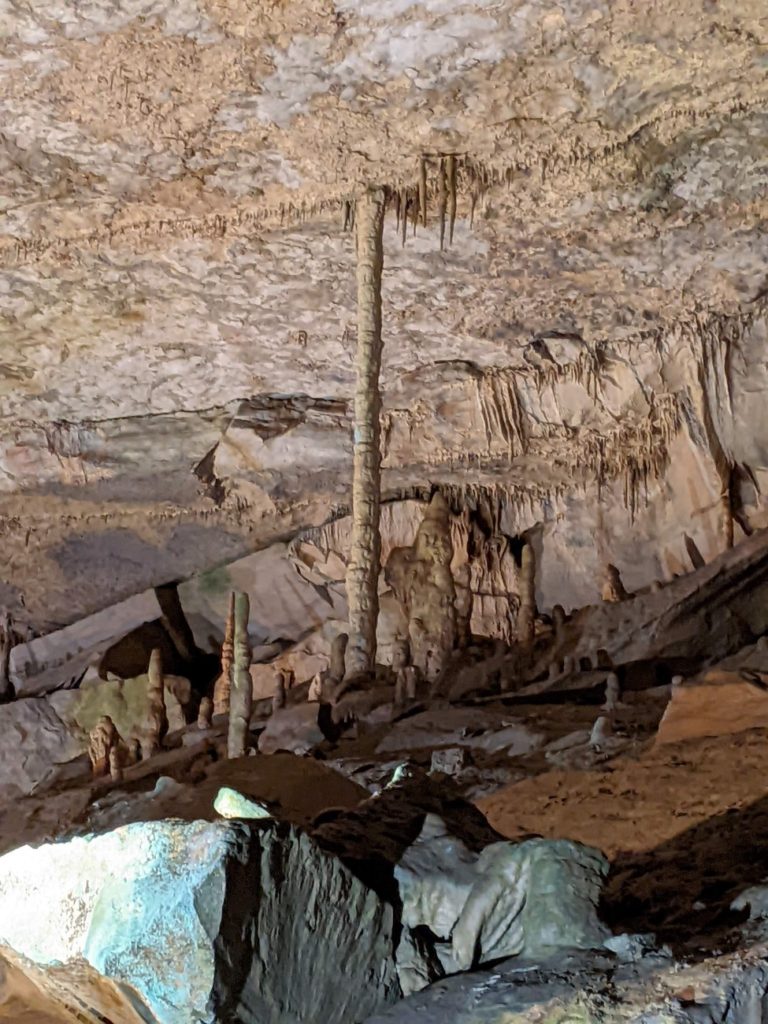 Cathedral Caverns