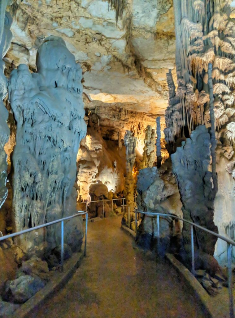 Cathedral Caverns