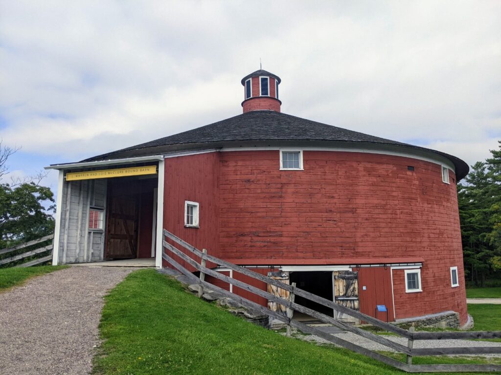 Shelburne Museum Round Barn