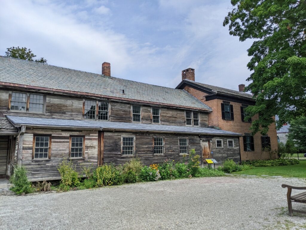 Shelburne Museum Variety Unit