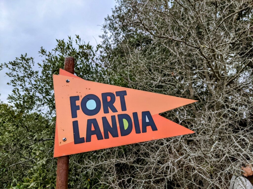 Fortlandia