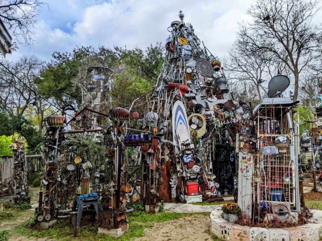 Weird Austin - Cathedral of Junk