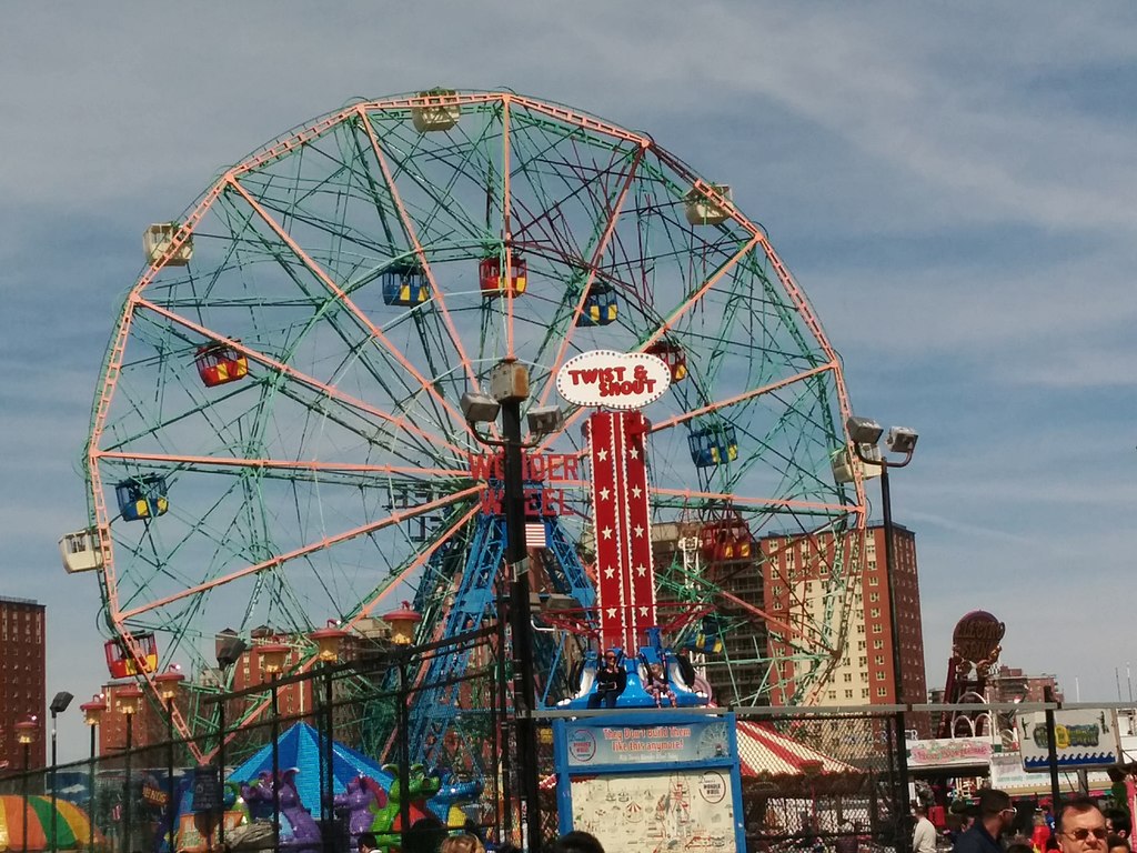 Roller Coasters in New York