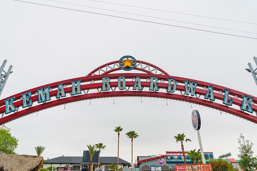 Roller Coasters in Texas - Kemah Boardwalk