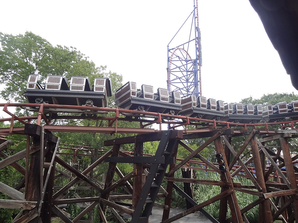 Roller Coasters in Texas - Six Flags Over Texas