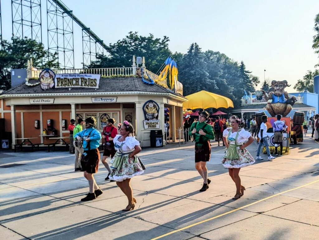 Valleyfair - Grand Carnivale