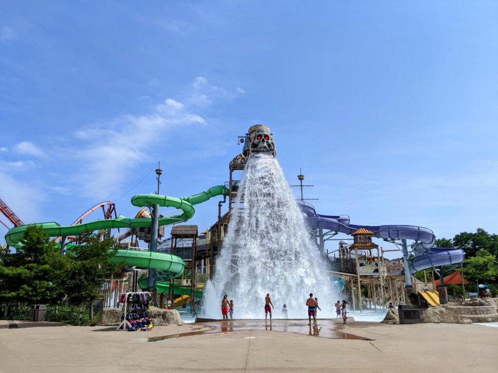 Hurricane Harbor Chicago