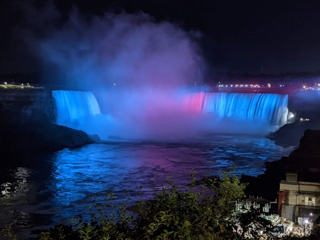 Niagara Falls 